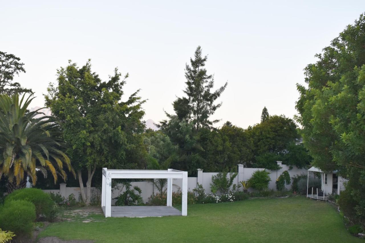 The Botanical House Apartment Somerset West Exterior photo